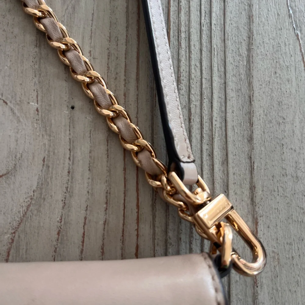 Tory Burch Savannah clutch Quilted light pink purse